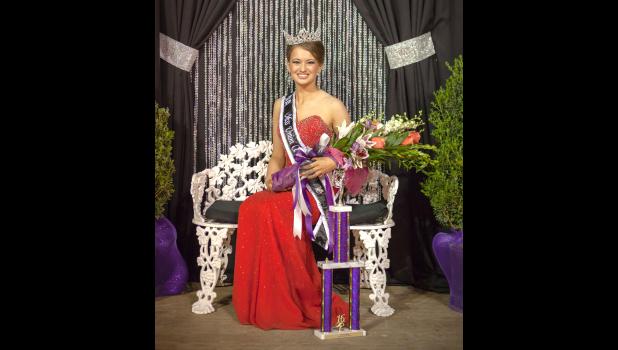 Reigning fair queen Clare Bunyan of Cobden is the reigning Union County Fair queen. Photo by Tiffiny Dillow for The Gazette-Democrat.