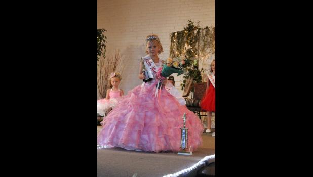 Little Miss Cache River 2017 Little Miss Cache River, Brycelynn Ledbetter.